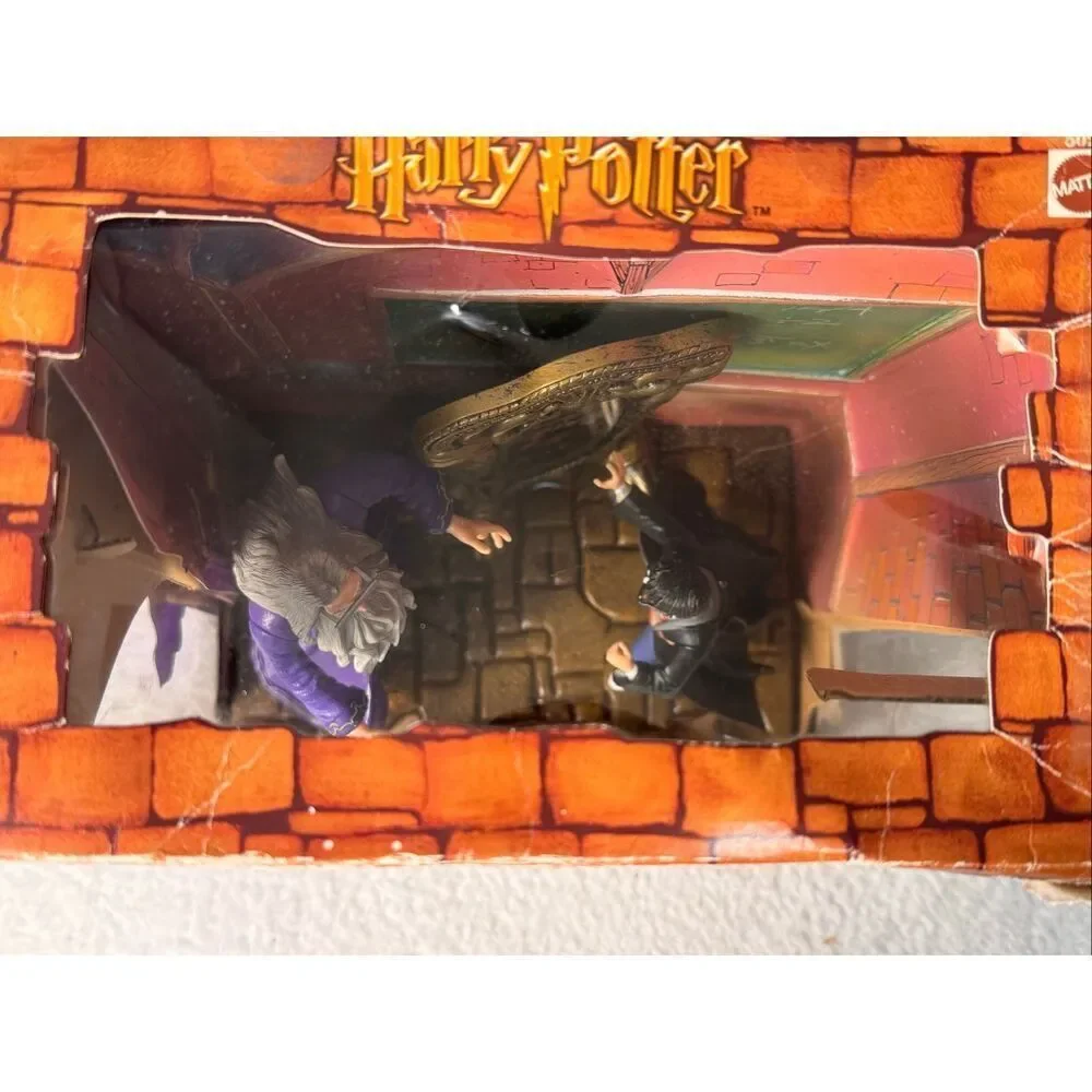 Vintage HARRY POTTER Classic Scenes Collection 